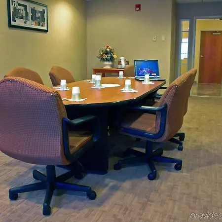 Holiday Inn Express Hotel & Suites Boston - Marlboro By Ihg 